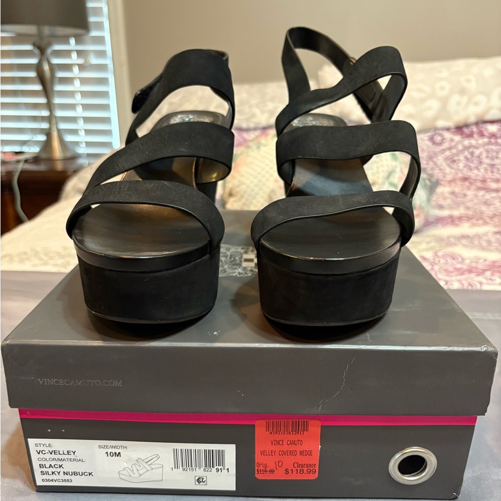 VINCE CAMUTO Black Nubuc -VC Velley Platform Wedge Sandal Size 10